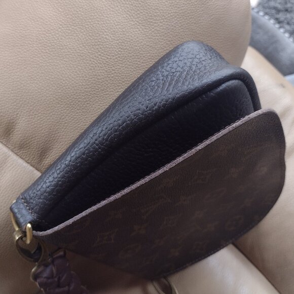 💯% Authentic Louis Vuitton Canvas Vintage Boho bag - Picture 2 of 11